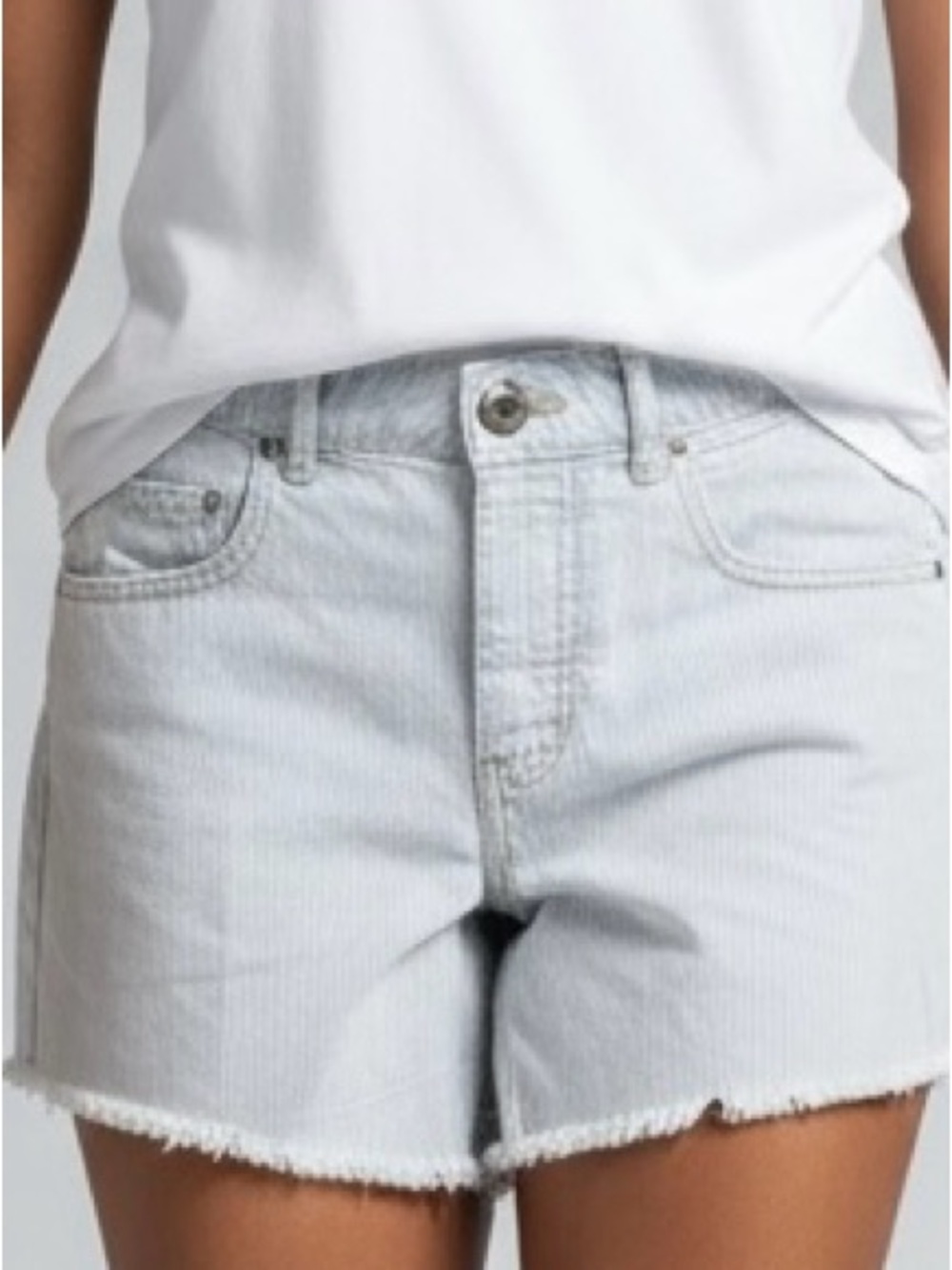 Free People Light Blue White Stripes Frayed Hem Denim Shorts - Casual Sz 25 - Picture 1 of 13